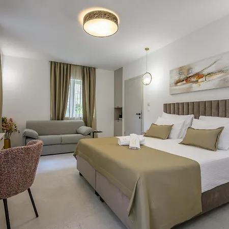 Antique Luxury Guest house